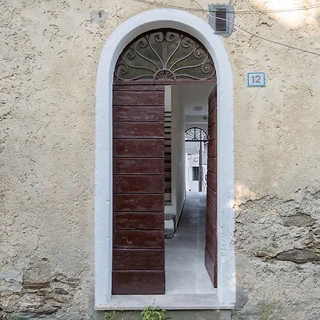 Levoasi 3 - & Mountain View Escape * Levo